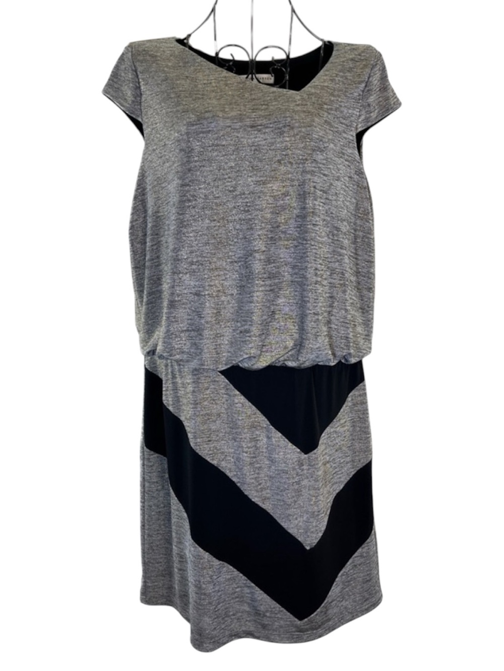 Sandra Darren Gray Gold Shimmer Party Holiday Mini Dress Size 8